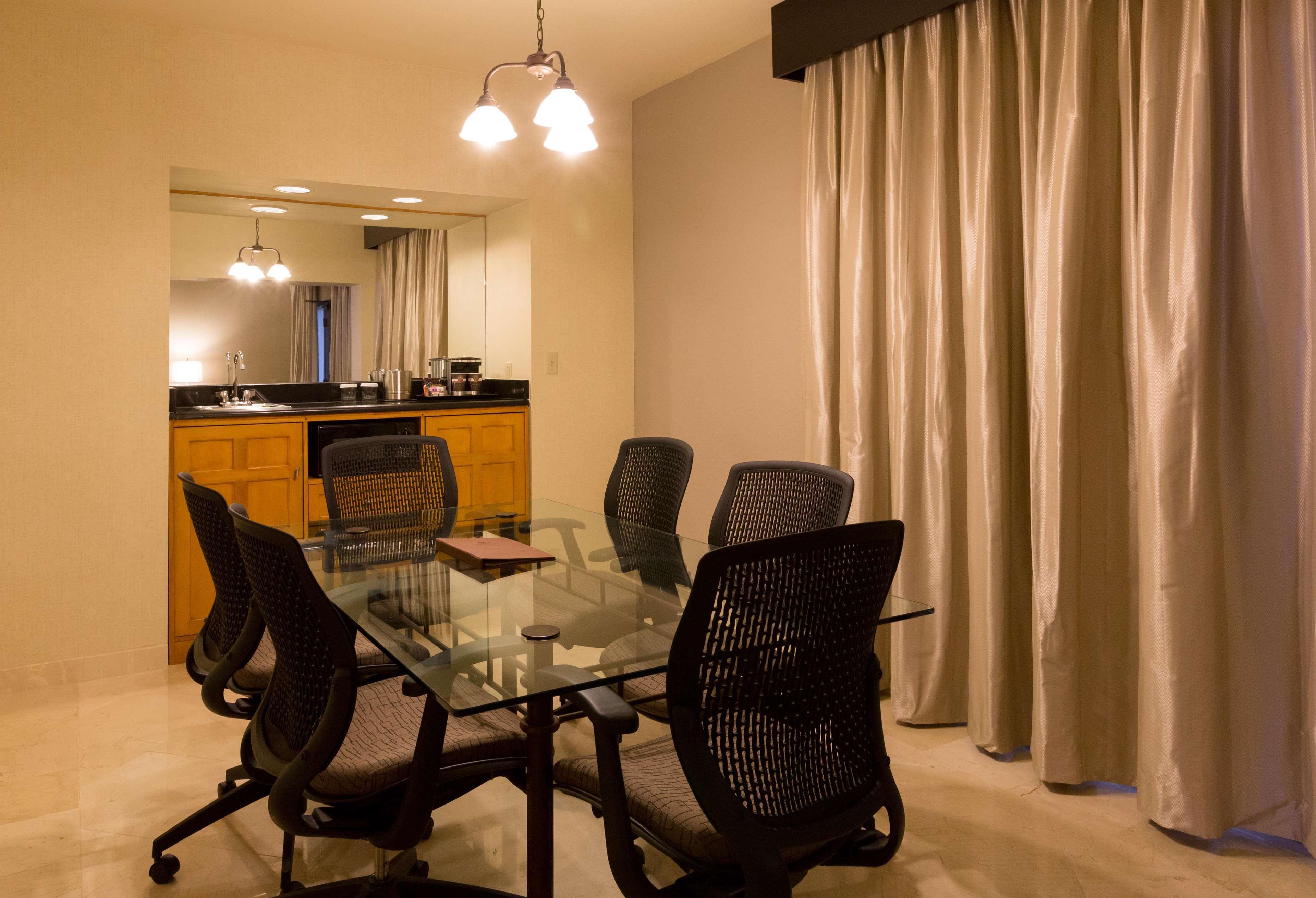 Doubletree By Hilton Mcallen Ngoại thất bức ảnh